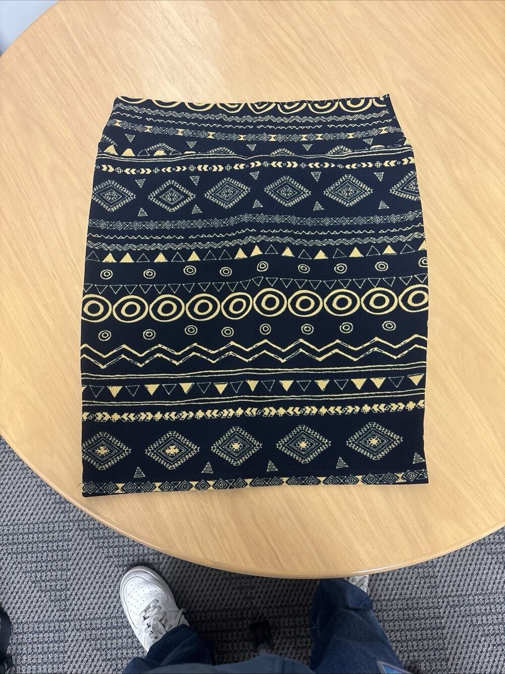 LuLaRoe Cassie Skirt XL Black/Gold Geometric Aztec Knit Pull On Pencil Knee